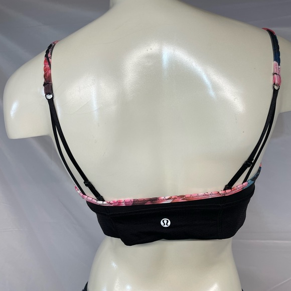 Women’s size 8 lululemon bra - Picture 4 of 7